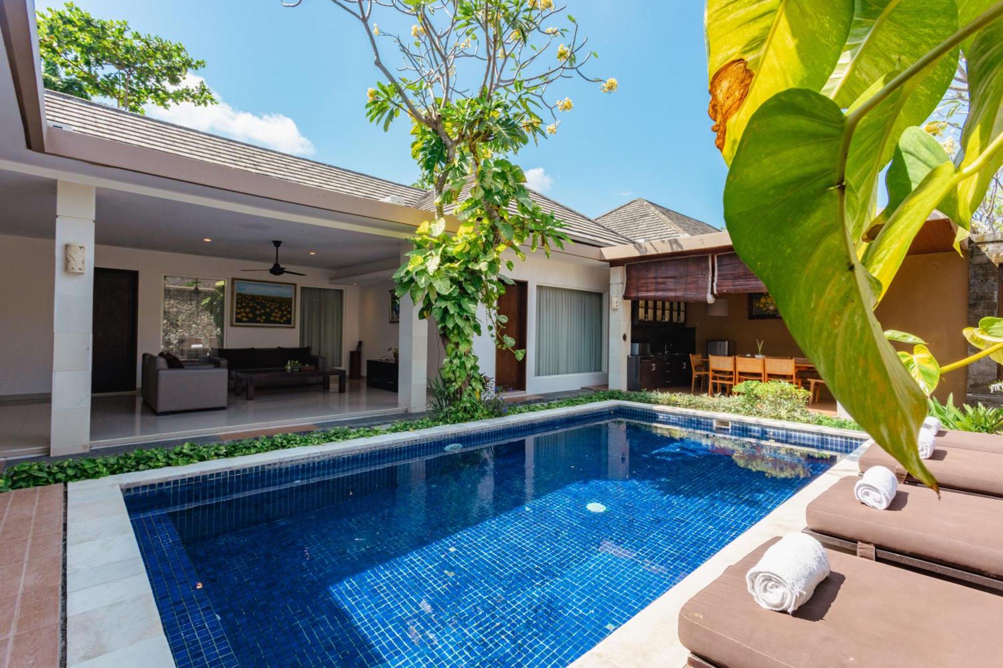 The Yubi Boutique Villas Seminyak - Chse Certified Экстерьер фото