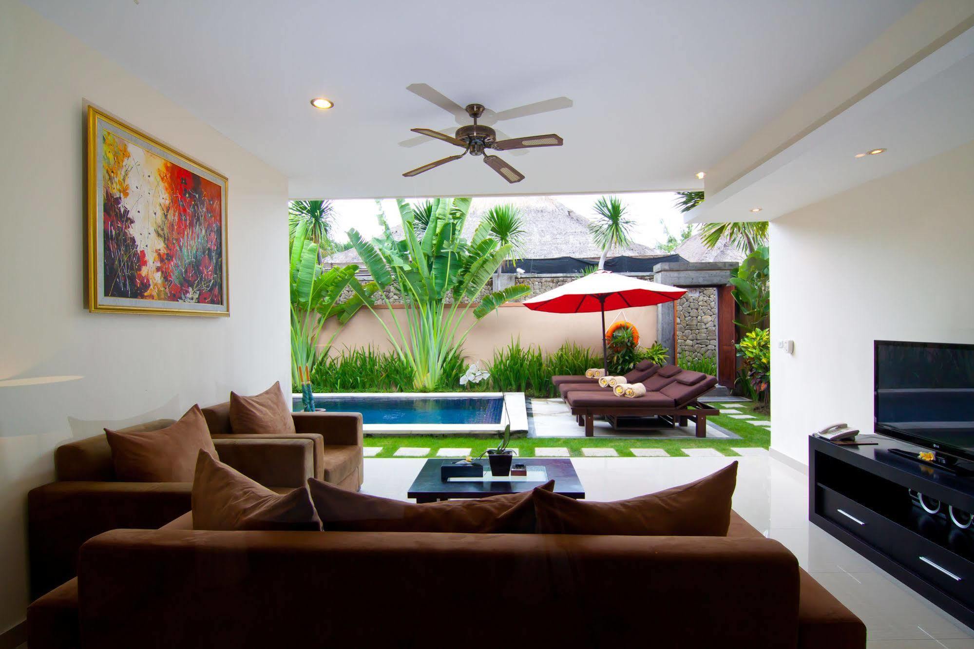 The Yubi Boutique Villas Seminyak - Chse Certified Экстерьер фото