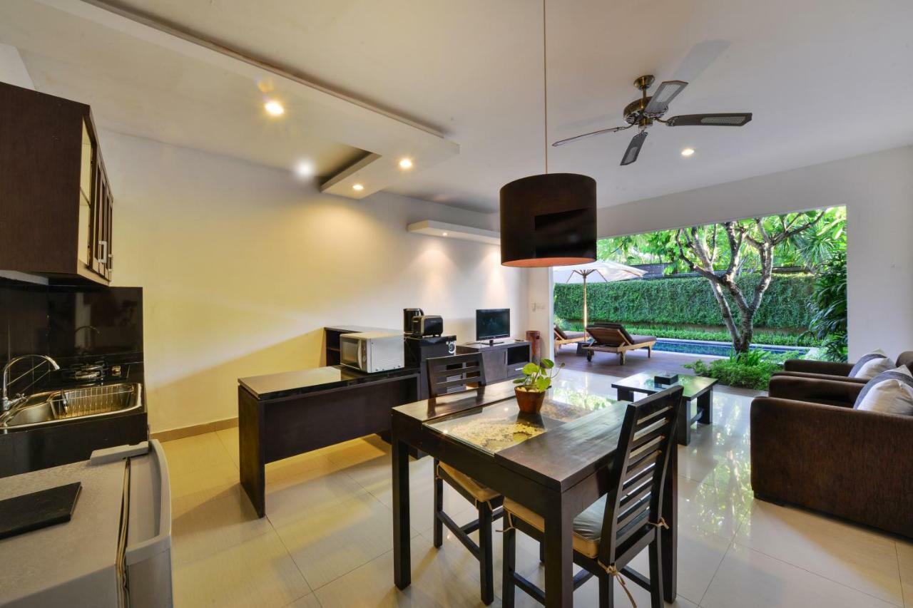 The Yubi Boutique Villas Seminyak - Chse Certified Экстерьер фото